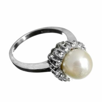 Zlat prsten s brilianty a perlou