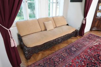 Dlouh nsk sofa - bohat vyezvan
