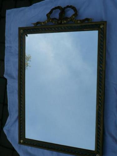 Zrcadlo 18 stolet