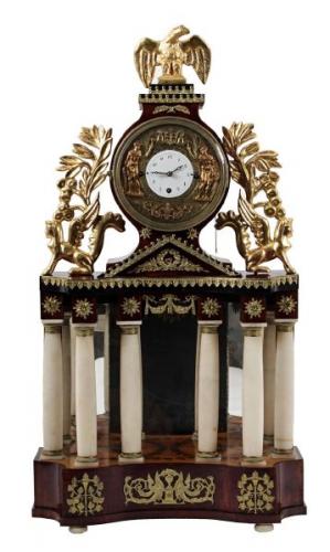Biedermeier stoln hodiny s automatem