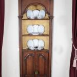 Párové rohové skříně starožitné Párové rohové skříně starožitné