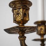 Menší neogotický lustr Menší neogotický lustr