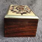 Krabička, Karlovarská mozaika ( Karlovy Vary ) Krabička, Karlovarská mozaika ( Karlovy Vary )