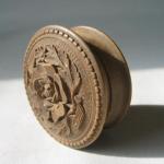 Šperkovnice růže (dřevořezba) Šperkovnice růže (dřevořezba)