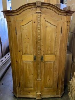 Barokní skřín Barokní skřín