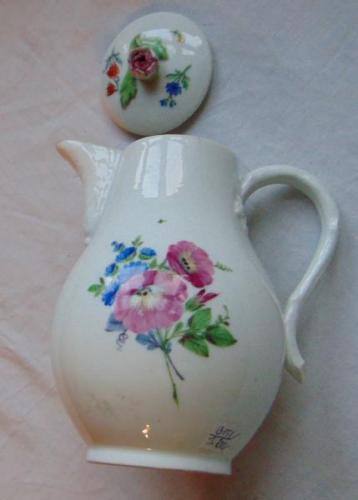 Konvička Míšeň 18 stol. Konvička Míšeň 18 stol.