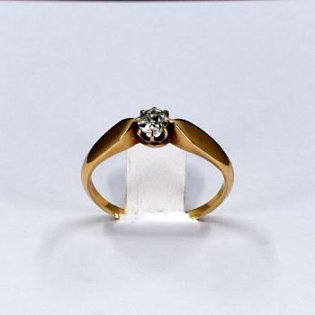 Zlatý prsten s briliantem Zlatý prsten s briliantem