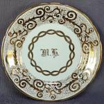 Talíř s monogramem, zn. P&L (Ostrov u Karl.Varů)  Talíř s monogramem, zn. P&L (Ostrov u Karl.Varů)