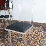 Komplet moderního kulatého stolu a 4 židle Komplet moderního kulatého stolu a 4 židle