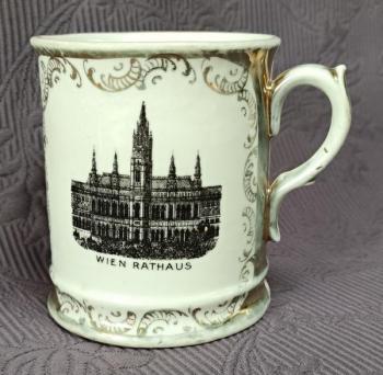 Hrnek - Wien Hrnek - Wien