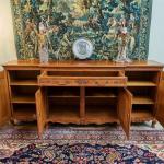 Lutyšská starožitná komoda z masivního dubu Lutyšská starožitná komoda z masivního dubu