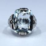 Au 585/1000/ 7,85 g, akvamarín 12,6 ct, brilianty cca 0,42 ct Au 585/1000/ 7,85 g, akvamarín 12,6 ct, brilianty cca 0,42 ct