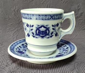 Šálek s podšálkem IV., zn. Epiag  Šálek s podšálkem IV., zn. Epiag