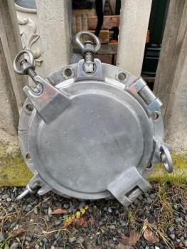 Lodní hliníkové okno  Lodní hliníkové okno