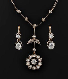 Starožitný náhrdelník a náušnice s diamanty Starožitný náhrdelník a náušnice s diamanty