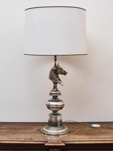 Stolní lampa s motivem koňské hlavy Stolní lampa s motivem koňské hlavy
