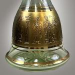 Karafa se zlatým motivem Karafa se zlatým motivem