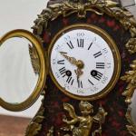 Boulle stolní hodiny, 19. století Boulle stolní hodiny, 19. století