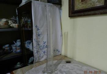 Vysoká skleněná váza Vysoká skleněná váza