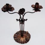 Secesní měděný svícen s květy Secesní měděný svícen s květy