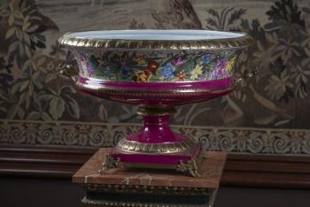 284. Velká dekorativní mísa na noze 284. Velká dekorativní mísa na noze