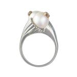 Zlatý prsten s perlami a přírodními diamanty Zlatý prsten s perlami a přírodními diamanty
