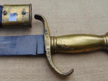 Tesák Prusko  Tesák Prusko