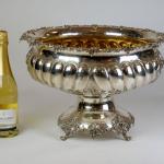 Monumentální stříbrná mísa Monumentální stříbrná mísa