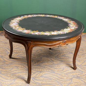 175. Kruhový stůl s mikromozaikou 175. Kruhový stůl s mikromozaikou