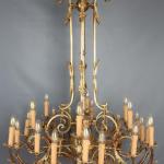Starožitný zámecký lustr na 24 žárovek Starožitný zámecký lustr na 24 žárovek
