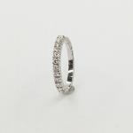 Briliantový prsten typu Riviéra Briliantový prsten typu Riviéra