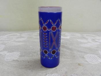 Přejímaná modrá váza Přejímaná modrá váza