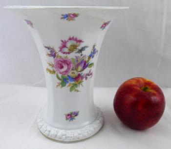 Větší váza s květinami - Rosenthal Větší váza s květinami - Rosenthal