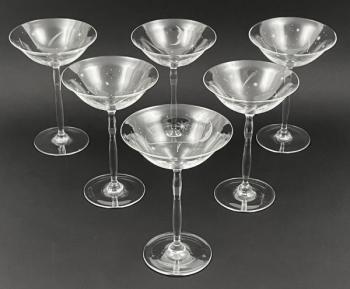 Šest skleniček na šampaňské s měsícem Šest skleniček na šampaňské s měsícem