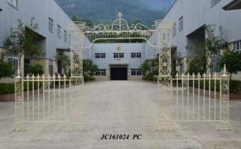 Zaharadní brána  Zaharadní brána