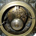 STAROŽITNÉ EMPÍROVÉ HODINY VÁZOVÉ STAROŽITNÉ EMPÍROVÉ HODINY VÁZOVÉ