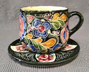 Šálek s podšálkem, ruční malba, zn. Klenčí  Šálek s podšálkem, ruční malba, zn. Klenčí