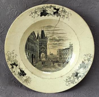 Talíř - Praha, zn. August Nowotny, 19.stol. Talíř - Praha, zn. August Nowotny, 19.stol.