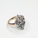 Starožitný zlatý prsten s brilianty Starožitný zlatý prsten s brilianty