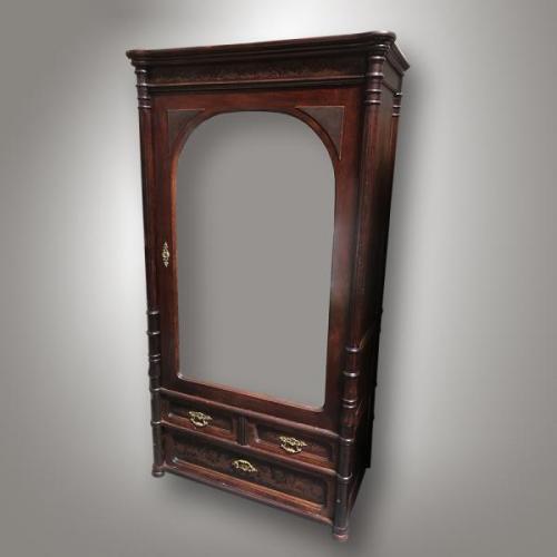 Šatní skříň se zrcadlem, Thonet, 1890 Šatní skříň se zrcadlem, Thonet, 1890