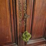 Párové rohové skříně starožitné Párové rohové skříně starožitné