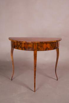Biedermeier salonní stolek Rezervace Biedermeier salonní stolek Rezervace
