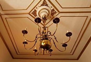 Osmiramenný vlámský lustr  Osmiramenný vlámský lustr