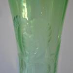 Váza se stonkem kosatce - Moser Váza se stonkem kosatce - Moser