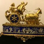 Bronzové hodiny s porcelánem Alphonse Giroux Bronzové hodiny s porcelánem Alphonse Giroux