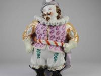 Figurální dóza ze třetí čtvrtiny 19. století (ArtKabinet Zíka) Figurální dóza ze třetí čtvrtiny 19. století (ArtKabinet Zíka)