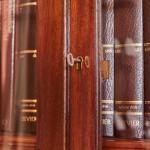 Starožitná Anglická knihovna se sekretářem  Starožitná Anglická knihovna se sekretářem