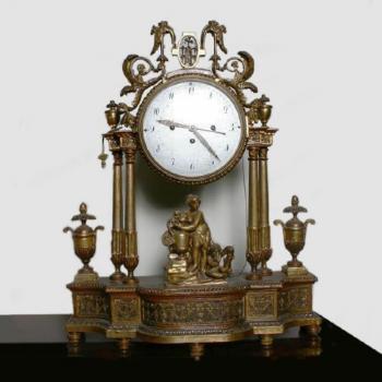 Klasicistní hodiny Klasicistní hodiny