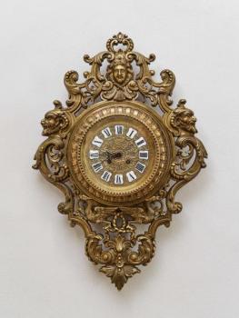 Luxusní nástěnné hodiny ve stylu baroka Luxusní nástěnné hodiny ve stylu baroka