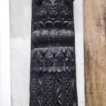 Bohatě řezaný sloup Bohatě řezaný sloup